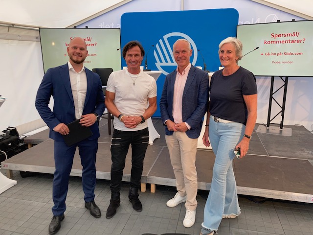 Styreleder Aki Viitala i paneldebatt på Arendalsuka